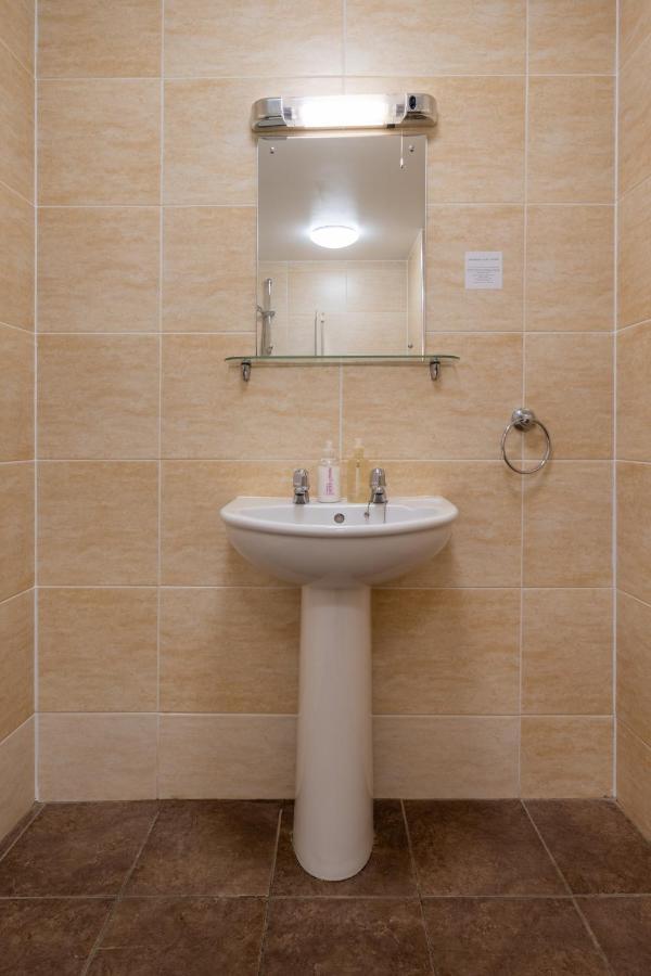 The Bank Hotel Anstruther Bagian luar foto