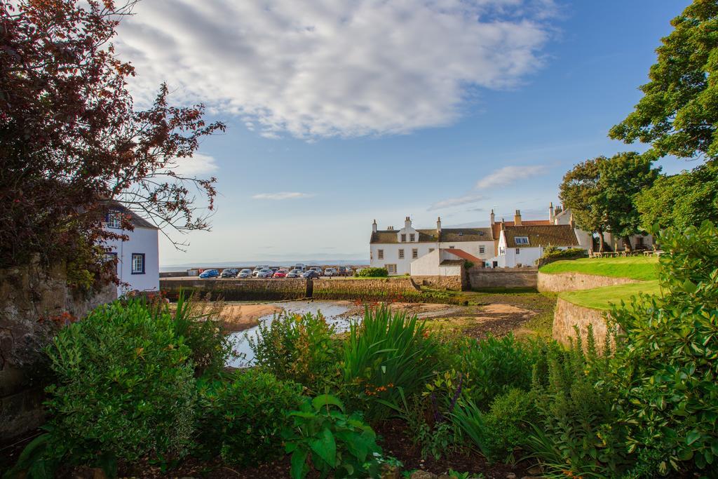 The Bank Hotel Anstruther Bagian luar foto