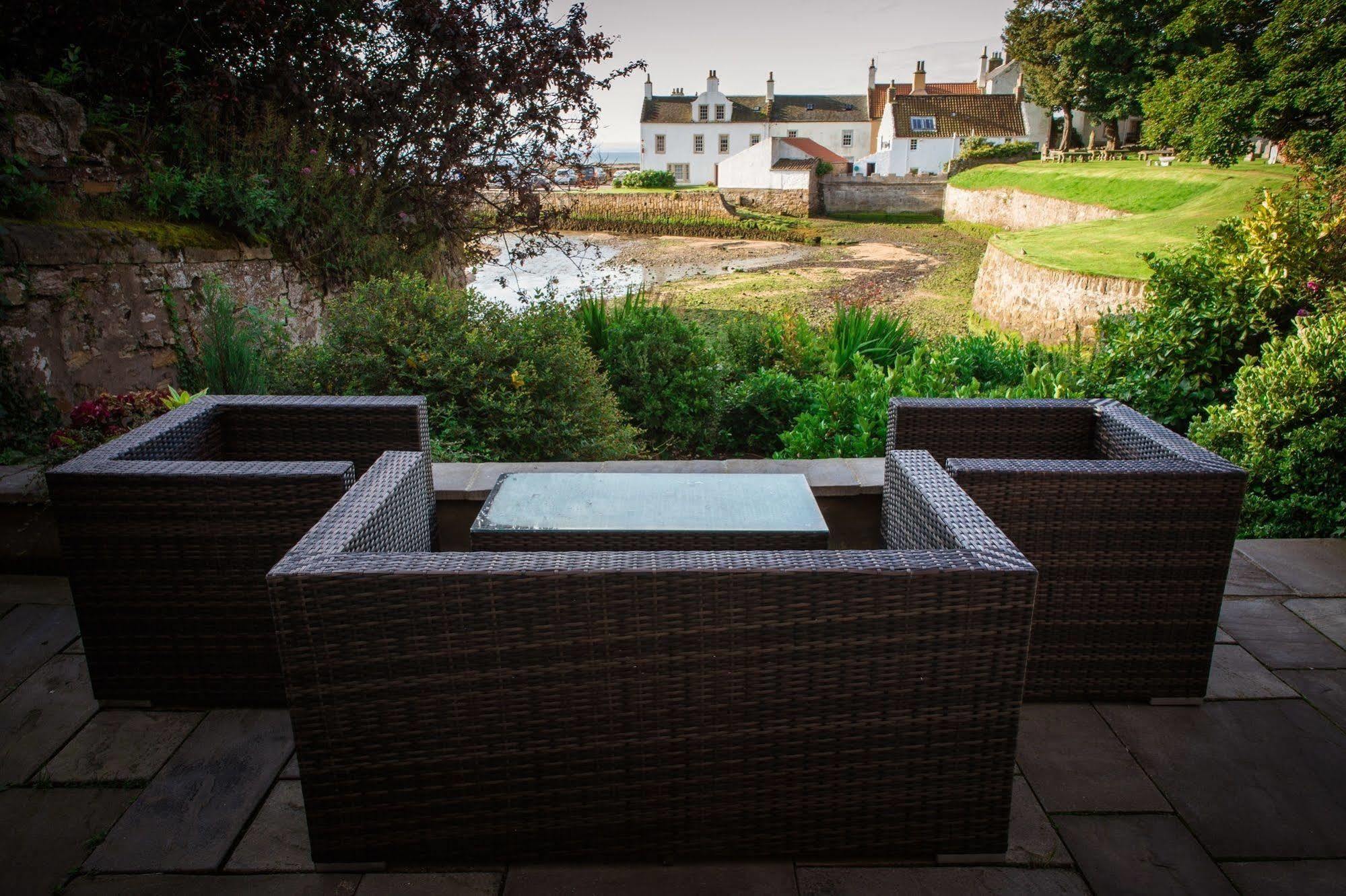 The Bank Hotel Anstruther Bagian luar foto