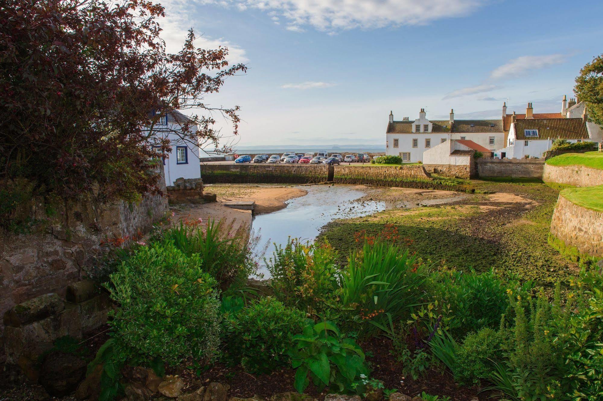 The Bank Hotel Anstruther Bagian luar foto